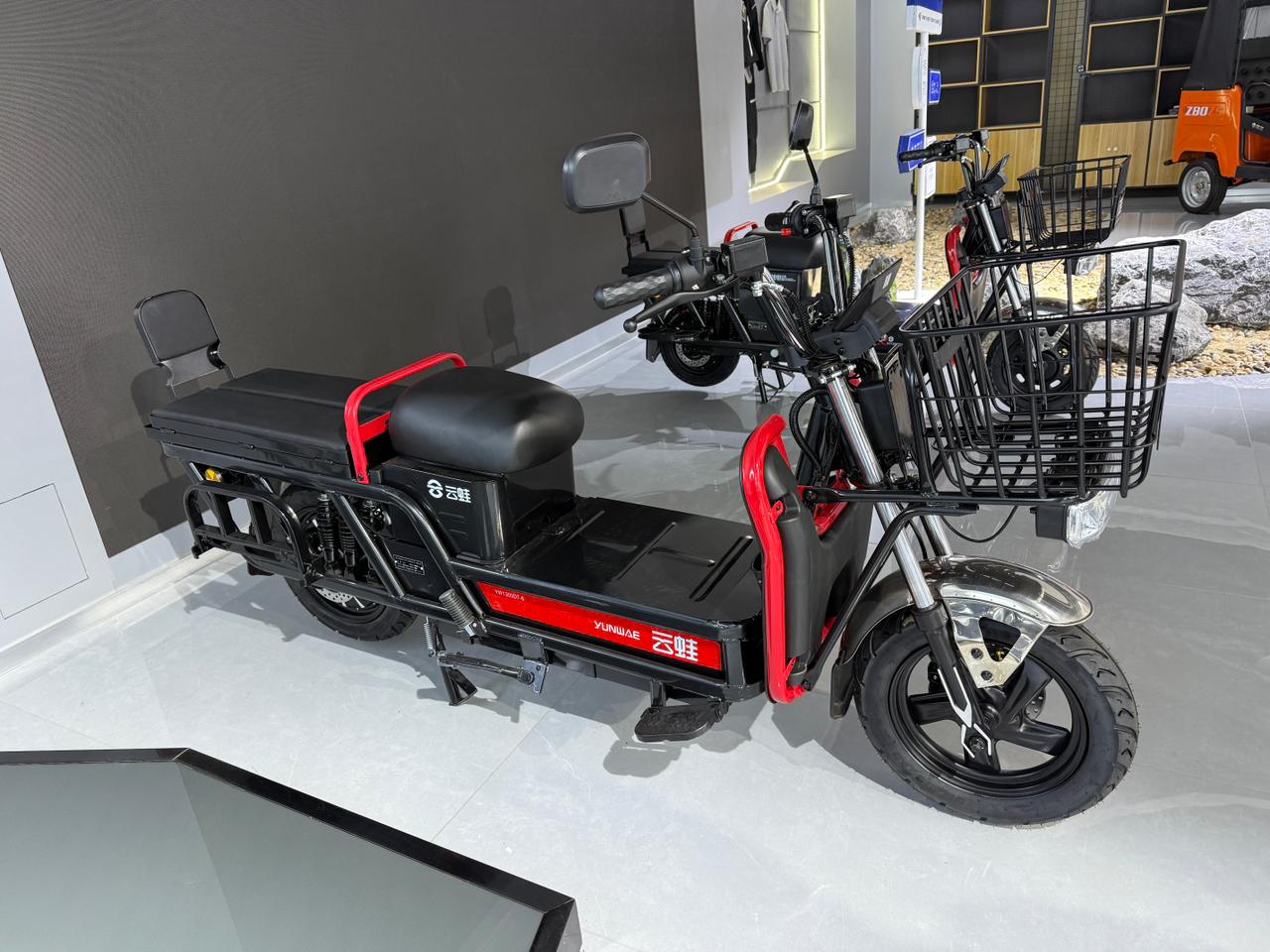 Cargo Mate 多功能载货电动车